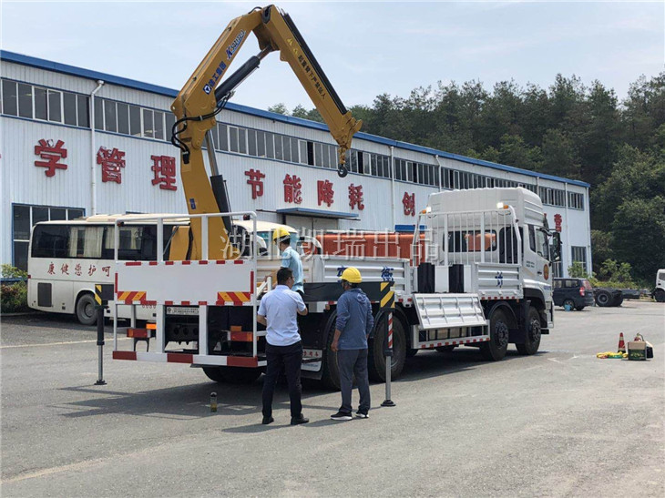 對計(jì)量檢衡車性能進(jìn)行實(shí)際檢驗(yàn) 對計(jì)量檢衡車性能進(jìn)行實(shí)際檢驗(yàn)