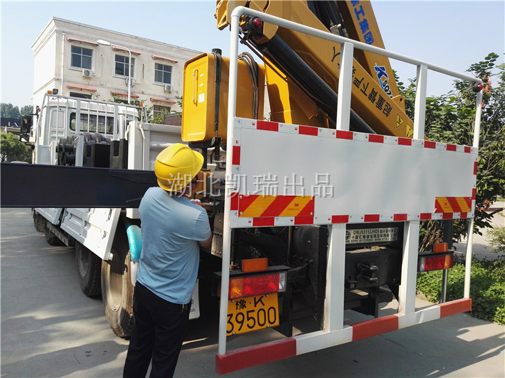 許昌市質量監督檢驗測試中心檢衡車掛牌 許昌市質量監督檢驗測試中心檢衡車掛牌