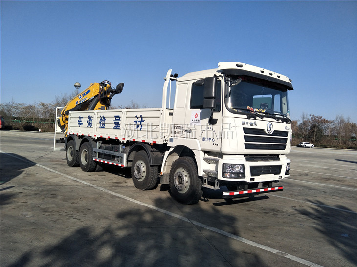 陜汽重型計量檢衡車發(fā)運(yùn)(右前) 陜汽重型計量檢衡車發(fā)運(yùn)(右前)