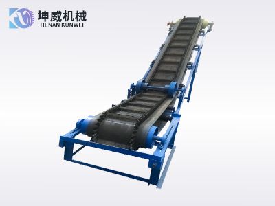 鋼鐵廠大傾角皮帶輸送機(jī)